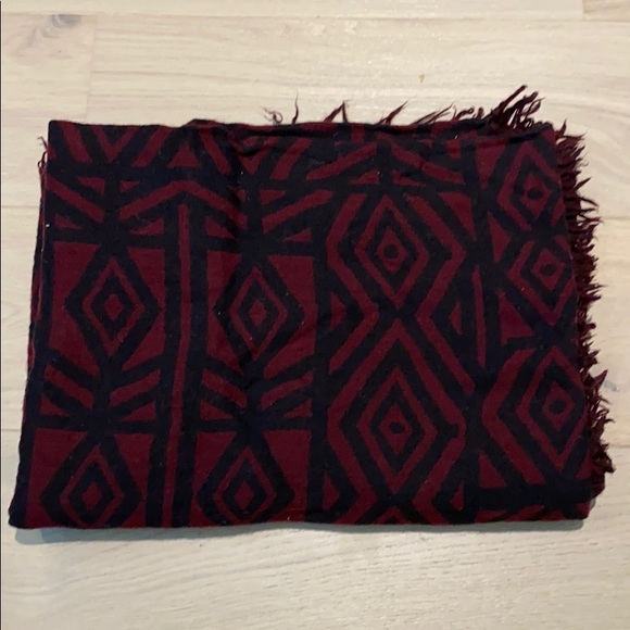 WILFRED wool blacker scarf, red / black print - Picture 1 of 4